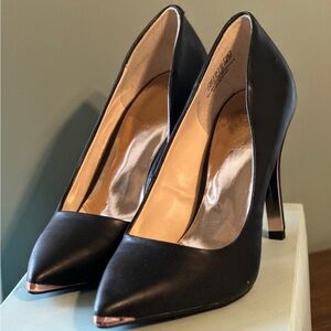 Jenn Ardor Classic Black Heels